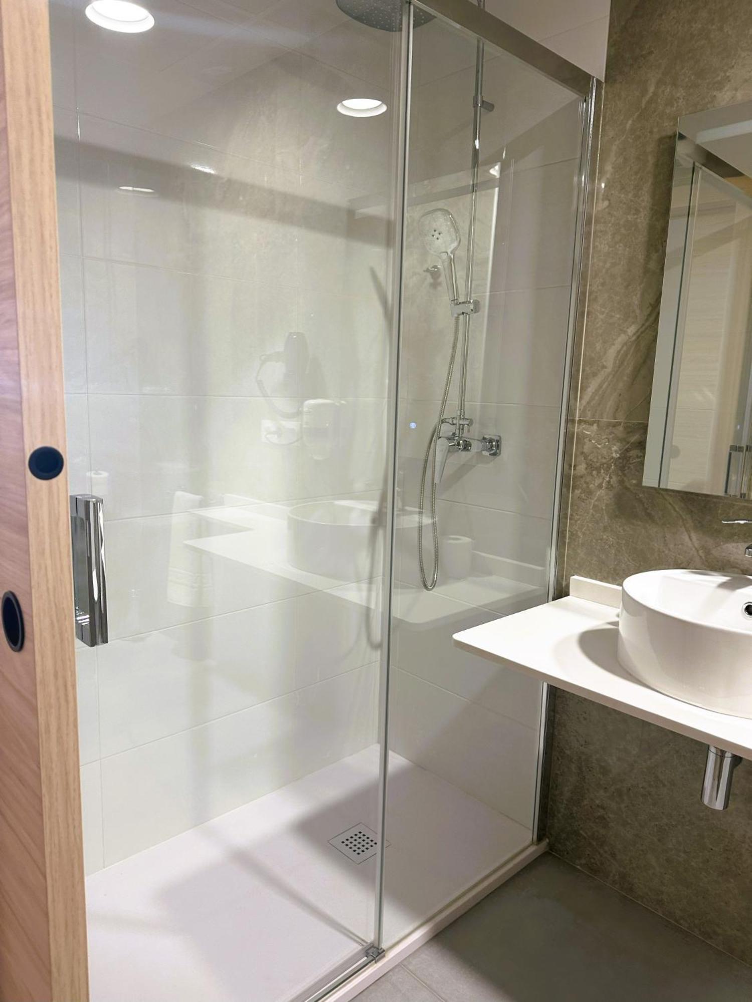 Almar 52 Suites Valencia Buitenkant foto