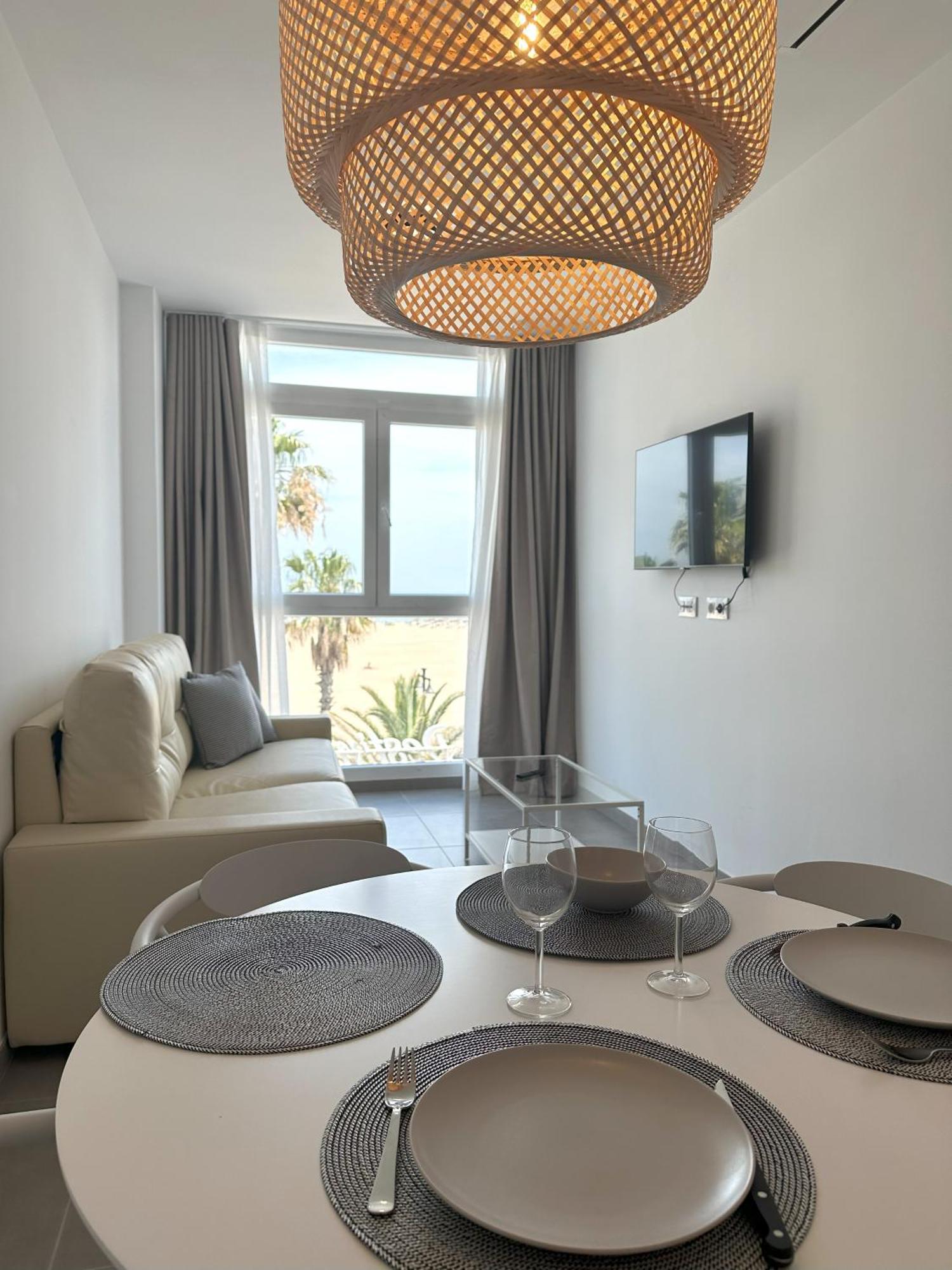 Almar 52 Suites Valencia Buitenkant foto