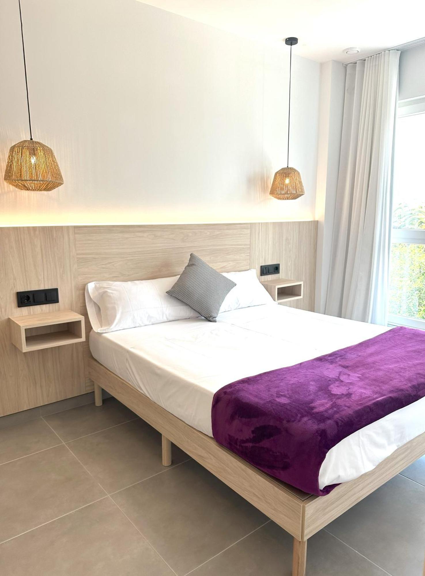 Almar 52 Suites Valencia Buitenkant foto