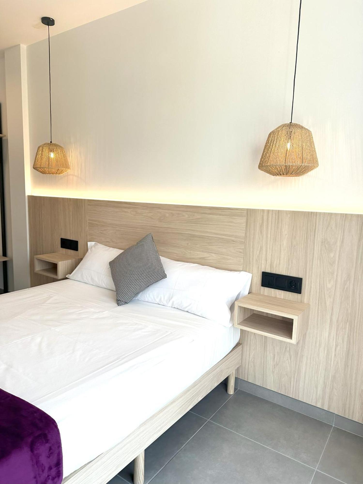Almar 52 Suites Valencia Buitenkant foto