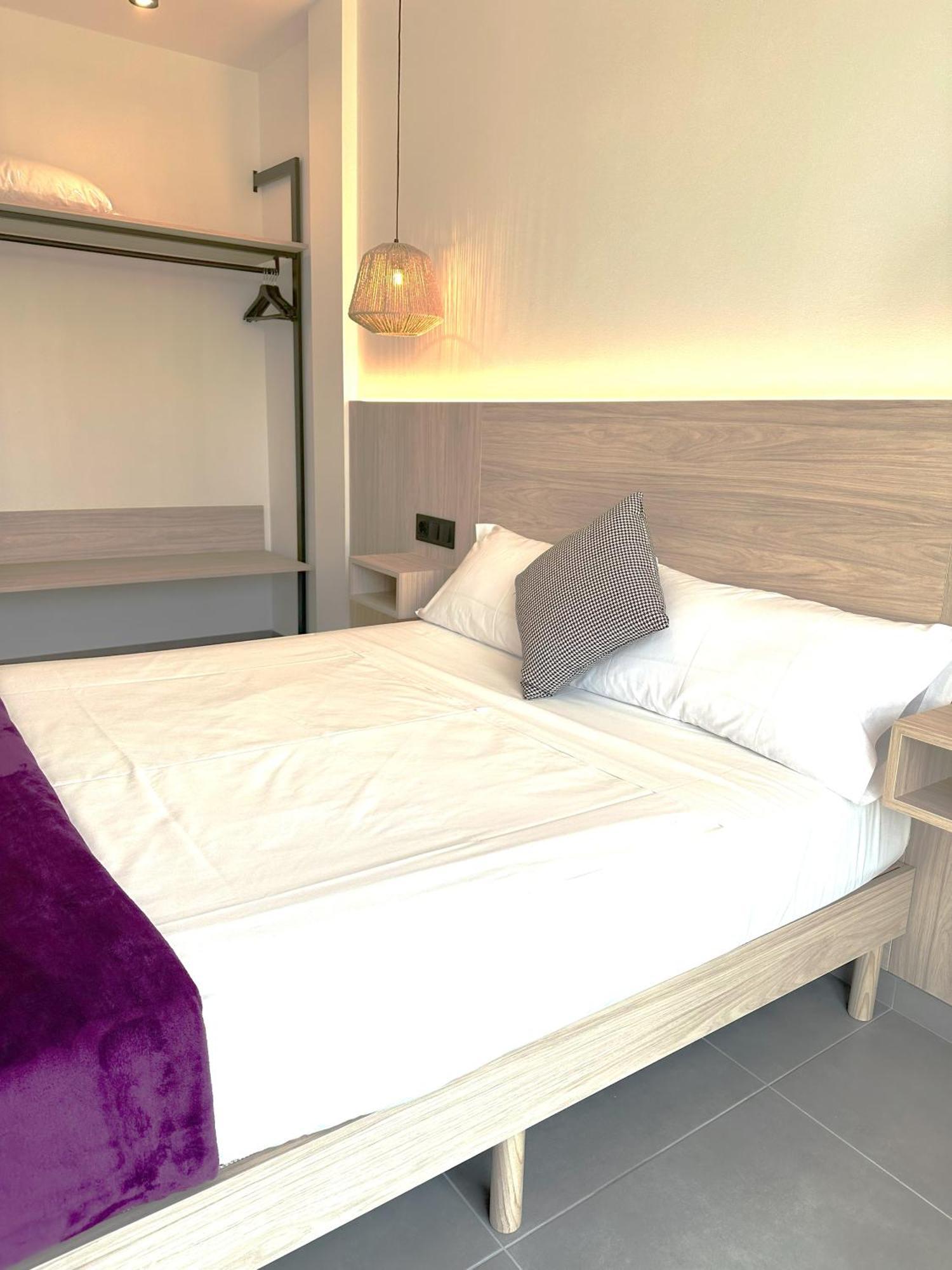 Almar 52 Suites Valencia Buitenkant foto